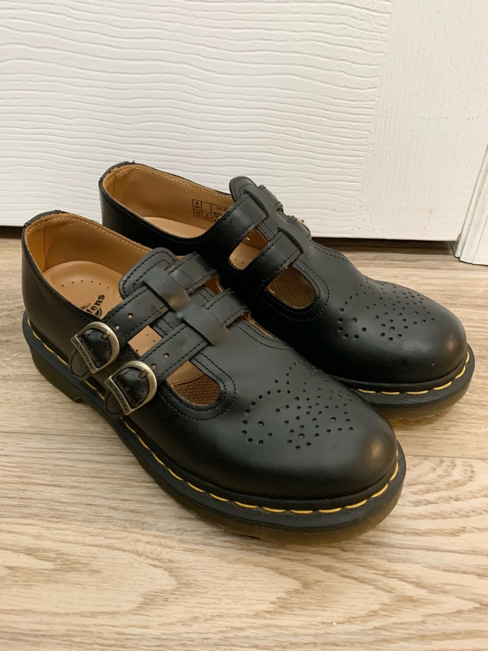 Dr. Martens 8065 Mary Jane Shoes Double Strap Smooth Leather Black 39 Womens
8